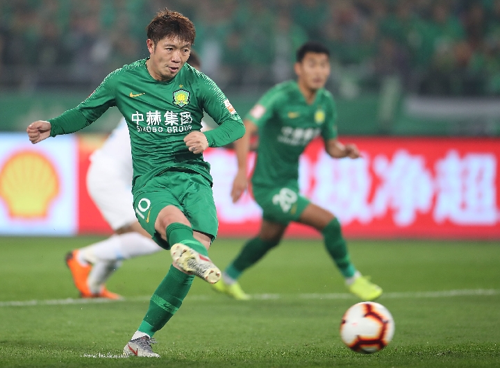 北京国安连战连胜，实力进一步巩固领跑